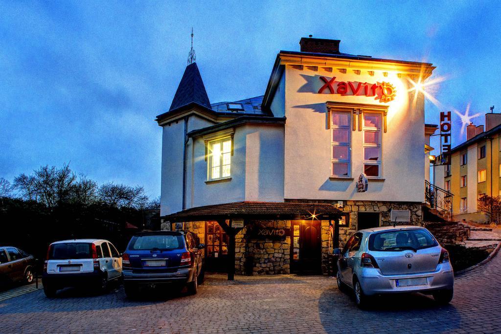 Bed and Breakfast Xavito Sanok Exteriér fotografie
