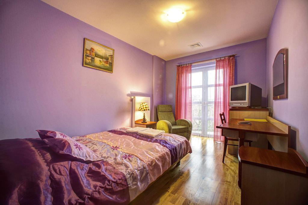 Bed and Breakfast Xavito Sanok Pokoj fotografie