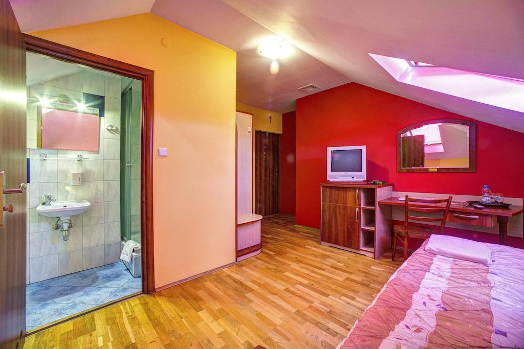 Bed and Breakfast Xavito Sanok Pokoj fotografie