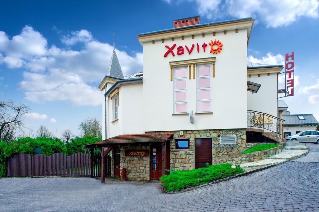 Bed and Breakfast Xavito Sanok Exteriér fotografie